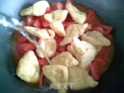 Make Tomato oil triangle step 5