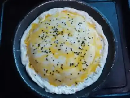 Make Hand-held banana pizza step 4