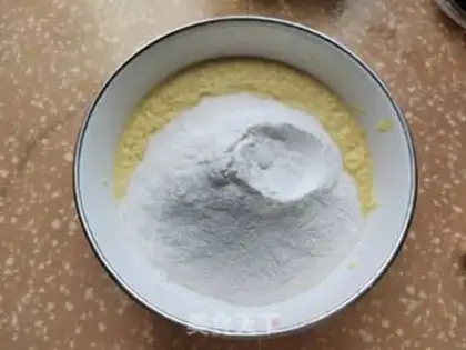 Make Fresh corn juice rice cake step 3