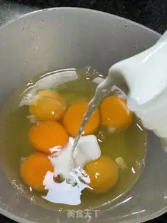 Make Roasted egg milk step 2