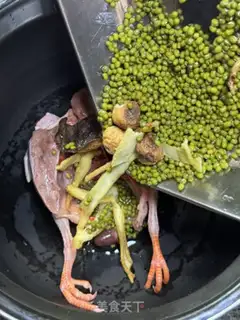 Make Pumpy green dove soup step 2
