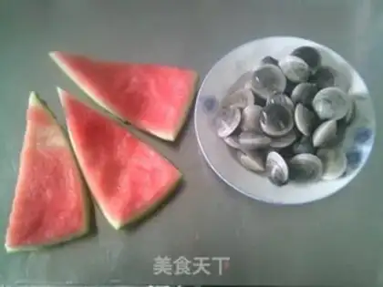 Make Round clams and watermelon peels step 0