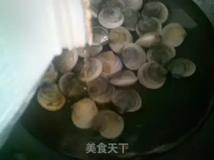 Make Round clams and watermelon peels step 3