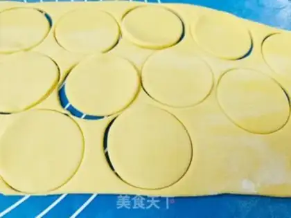 Make Roses and bouquets step 2