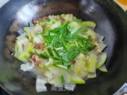 Make Snack-meat shrimp soup step 6