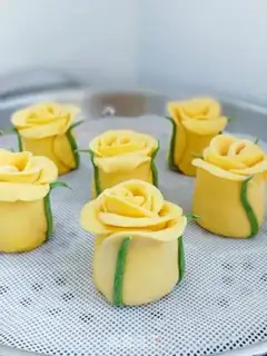Make Roses and bouquets step 10