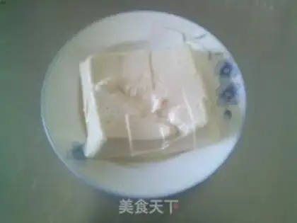 Make Squeeze the tofu soup step 1