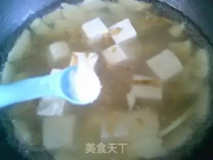 Make Squeeze the tofu soup step 6