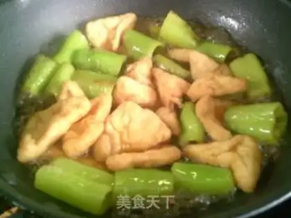 Make Piper peppers, oil triangle step 8