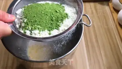 Make Scrambled with tea and potatoes step 2