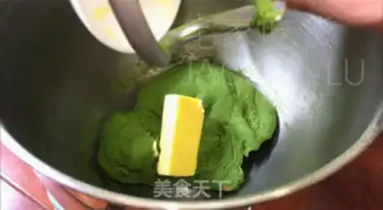 Make Scrambled with tea and potatoes step 4