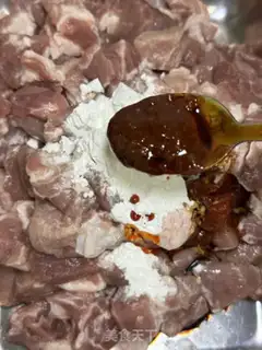 Make Garlic plum meat step 3