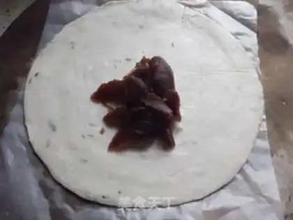 Make Hands on the bean rolls step 0