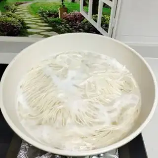 Make Onion noodles step 5