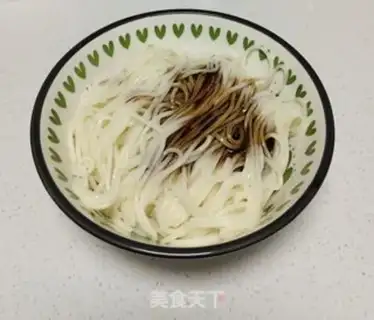 Make Onion noodles step 8