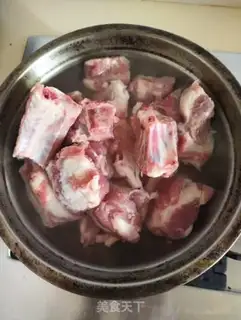 Make Spring cabbage broth step 0