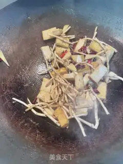Make Fish gravy fried tofu step 3
