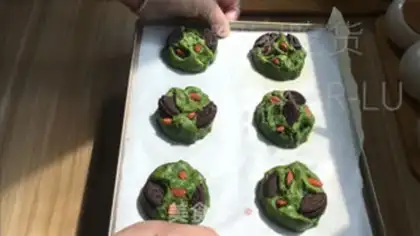 Make Tea-painted omelet cookies step 11