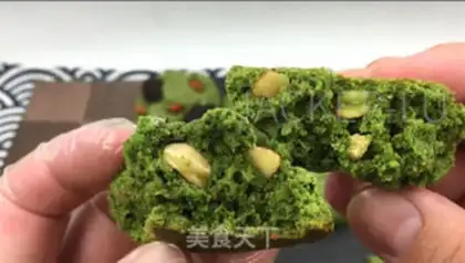 Make Tea-painted omelet cookies step 15