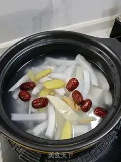 Make Coconut chicken soup step 4