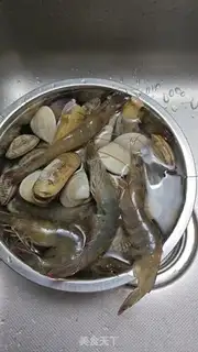 Make A little seafood step 0