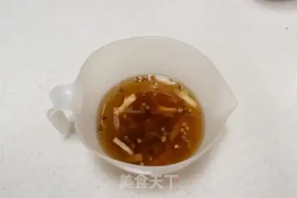Make Spicy meat dumplings step 1