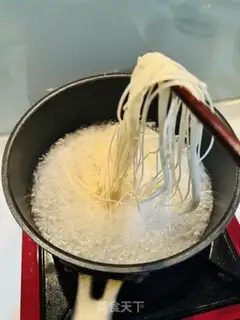 Make Noodles step 0