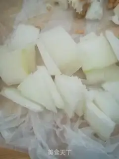 Make Pork shrimp soup step 1