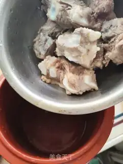 Make Chestnut ribs soup step 2