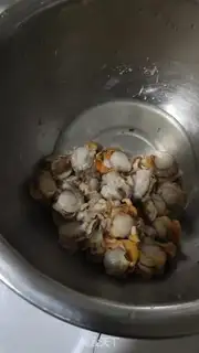 Make Crab yellow seafood step 1