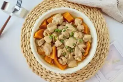 Make Pumpkin steamed chicken leg meat step 7