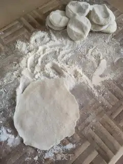 Make Cream dumplings step 3