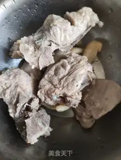 Make Corn tattered bone soup step 3