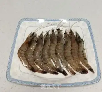 Make Pork shrimp bun step 1