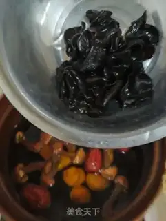 Make Qi-su-swee-sweety chestnut soup step 5