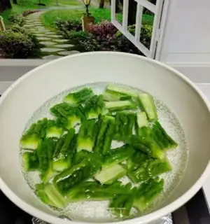 Make A cold, bitter melon step 3