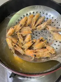 Make Shrimp-fruit-faced monkey soup step 9