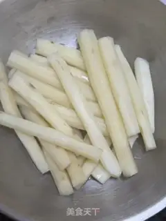Make Strawberry sauce step 2