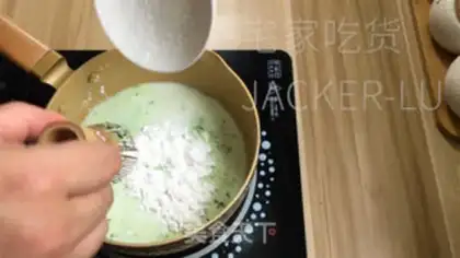 Make Tea and coconut-coated potatoes step 6