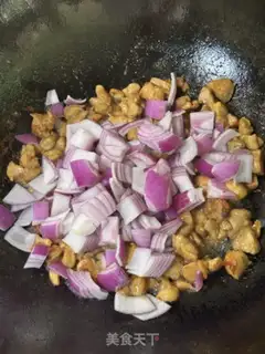 Make Onion fried chicken leg step 6