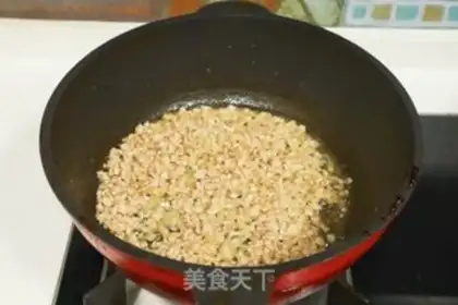Make Old Beijing noodles step 5