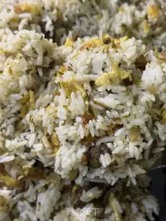 Make Snow beef fried rice step 10