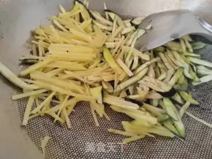 Make Potato cheese and mangoes step 2