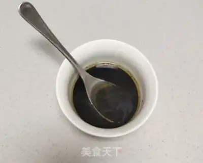Make Onion noodles step 0