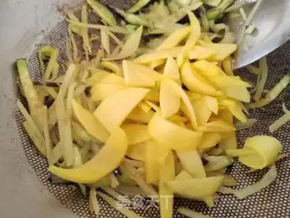 Make Potato cheese and mangoes step 3