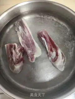 Make Onion fried meat step 0
