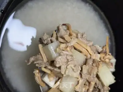 Make White radish dry squid rice step 10
