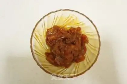 Make Long bean horn noodles step 1