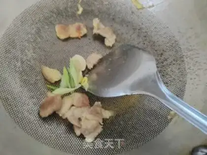Make Fried pepper eggs step 4