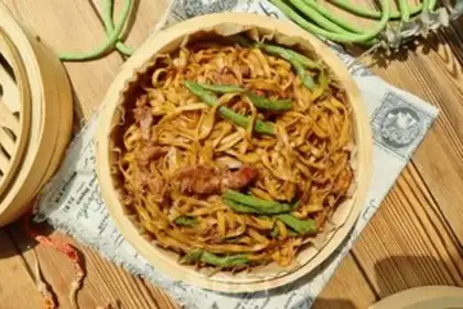 Make Long bean horn noodles step 9